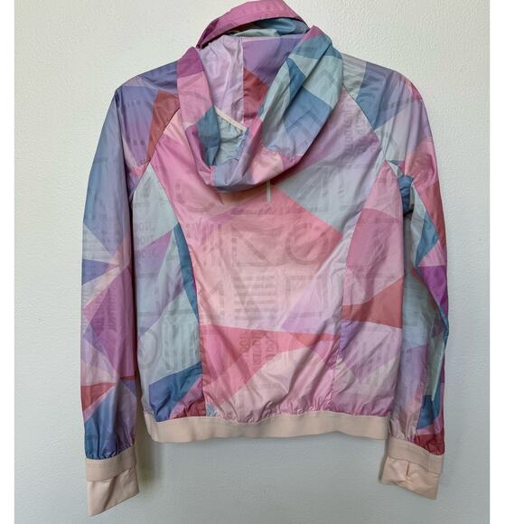 Nike Shield Flash Lightweight Packable Hooded Running Jacket Pink Women's XS - Picture 3 of 8